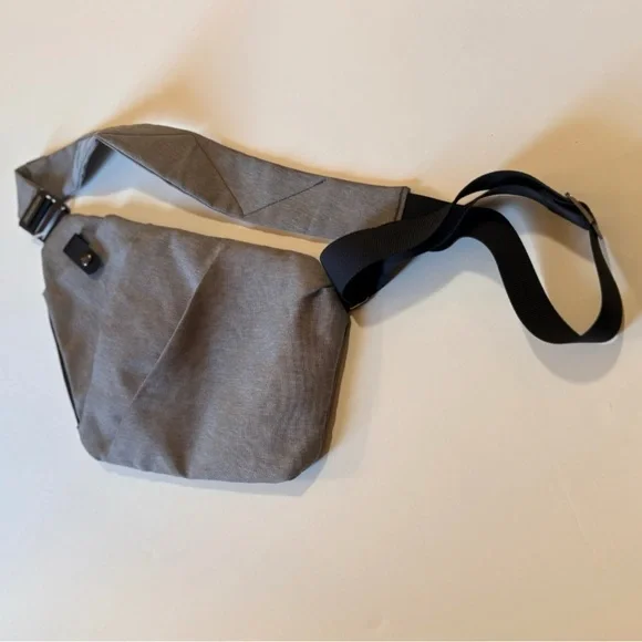 Broadream Gray Sling Bag Crossbody Chest Pack Minimalist - Picture 2 of 14